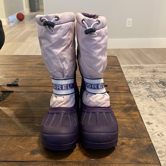 Sorel Insulated Winter Boots with Rubber Sole women’s size 6 - Picture 2 of 10